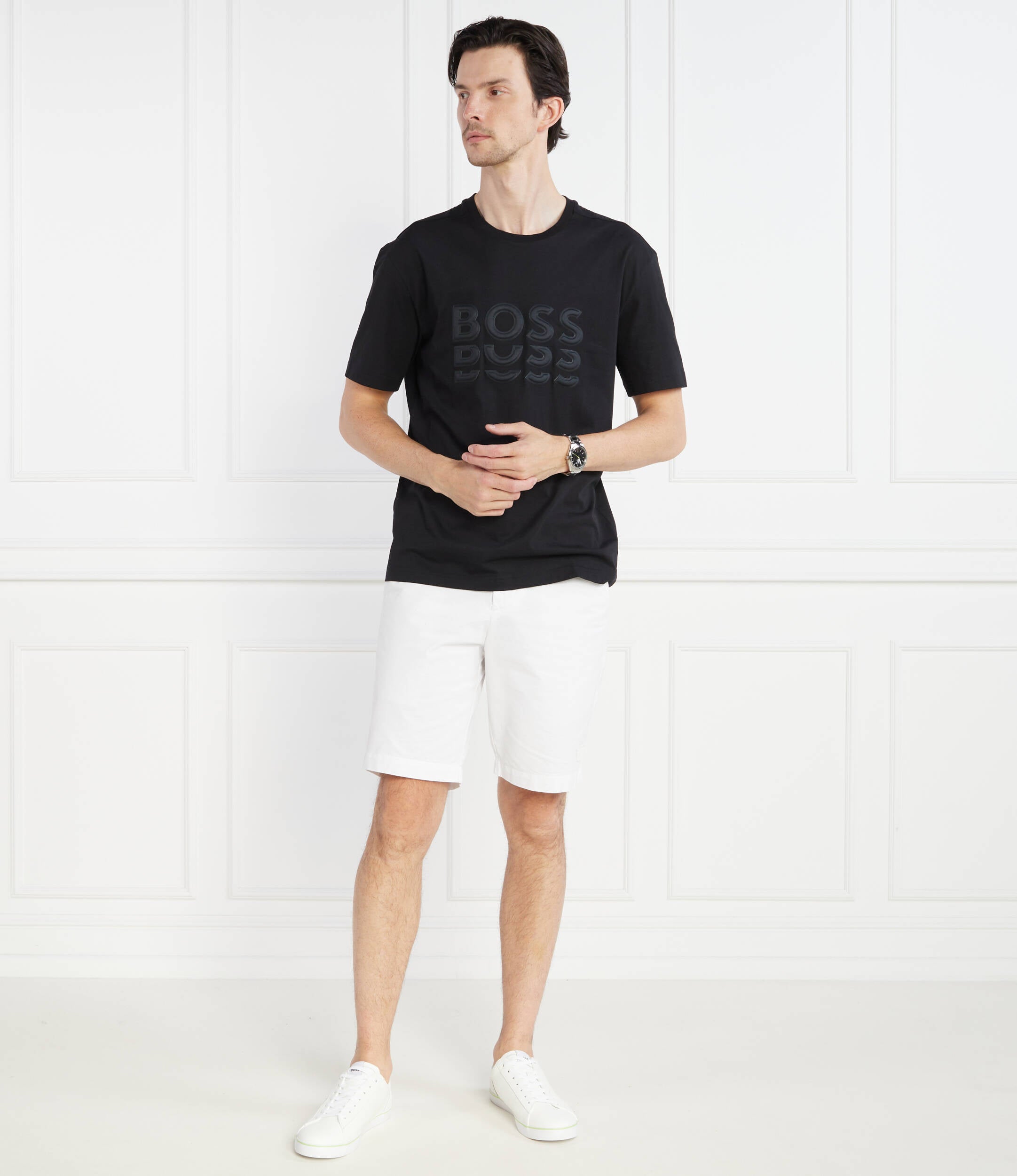 Black Regular Fit T-Shirt (Black, M)